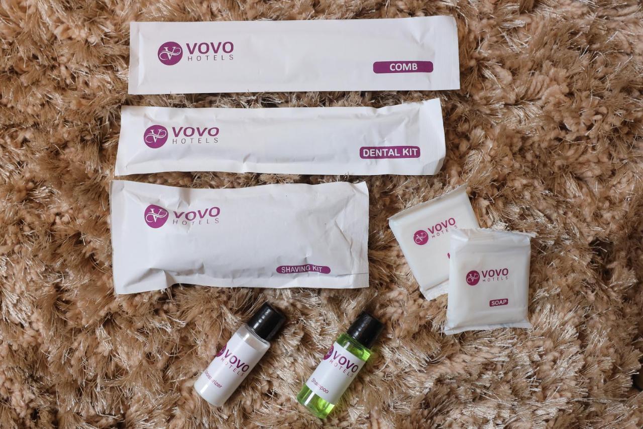 Vovo Hotels Yelahanka Exteriör bild