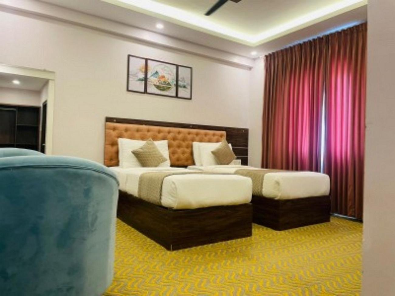 Vovo Hotels Yelahanka Exteriör bild